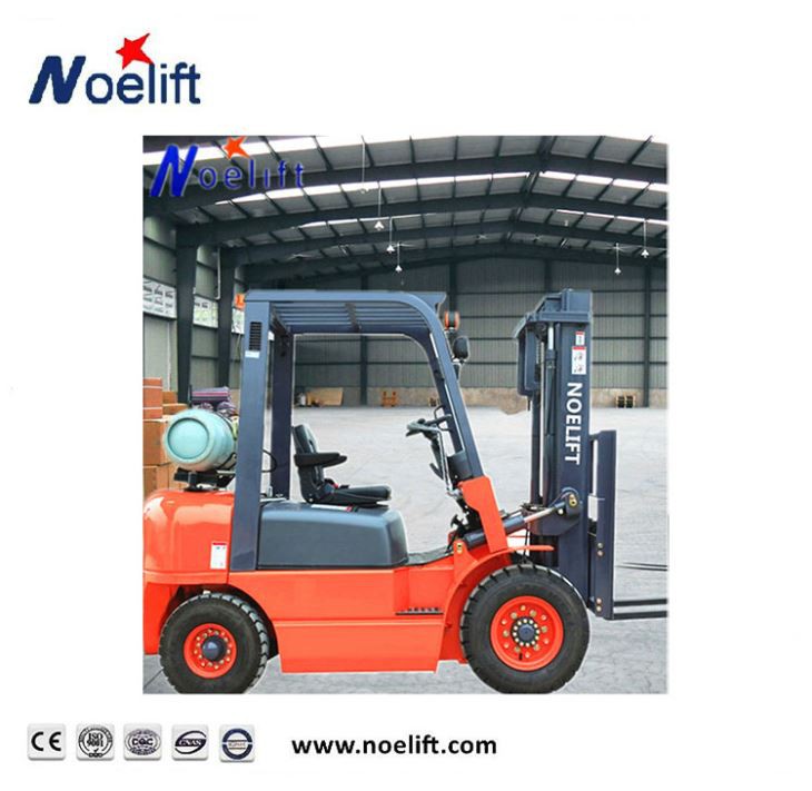 Four Wheel Forklift