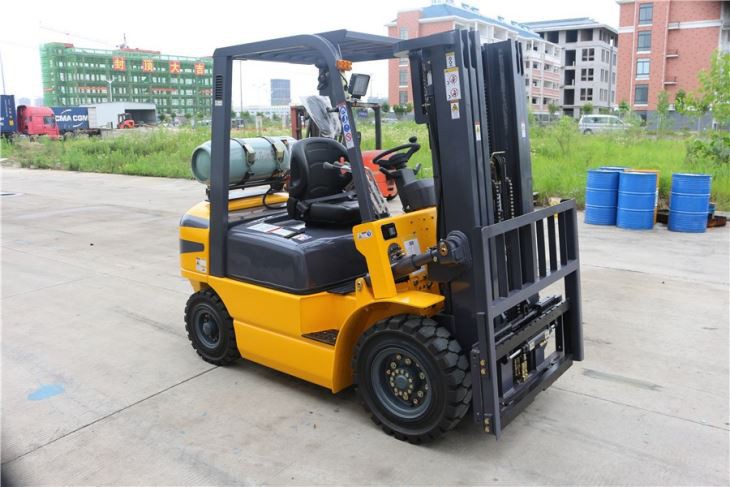LPG GASOLINE PROPANE GAS FORKLIFT