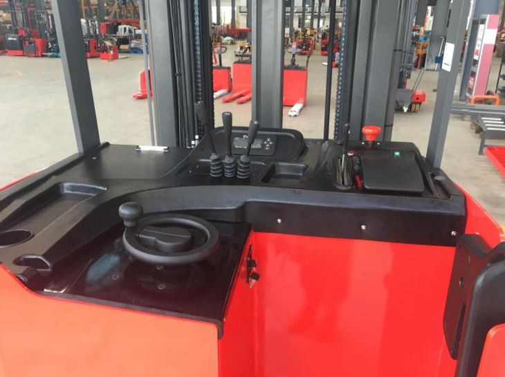 Electric Pallet Stacker