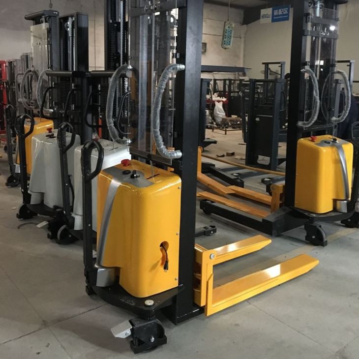 Apilador estándar ESM1016 Semi eléctrico 1.6M Elevador 1000KG
