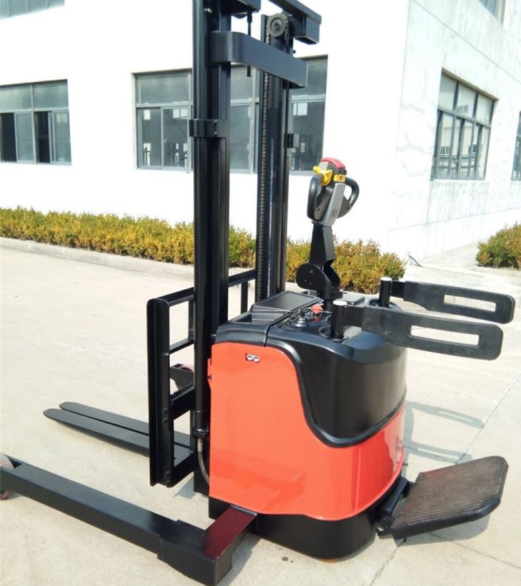 Walkie Stacker Stacker 2 Ton Roll Clamp Pallet For Food Industry for sale