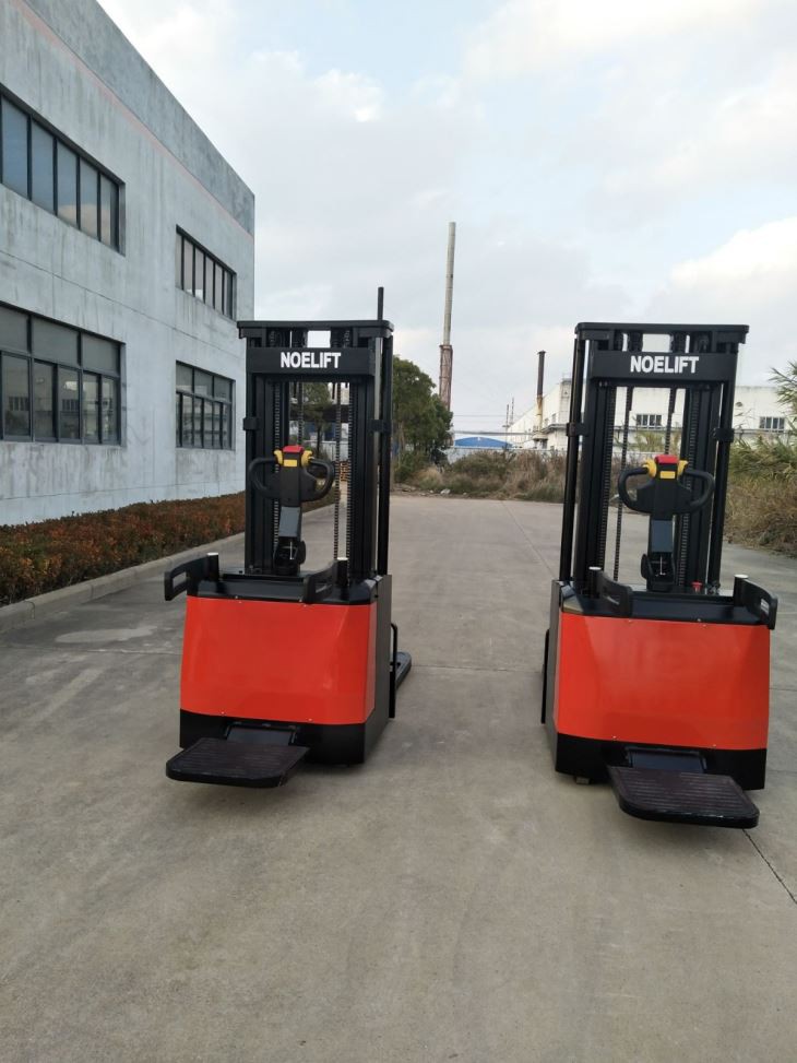 Warehouse In Forklift StackersTB20 Electric Pallet Stacker Transpaleta factory