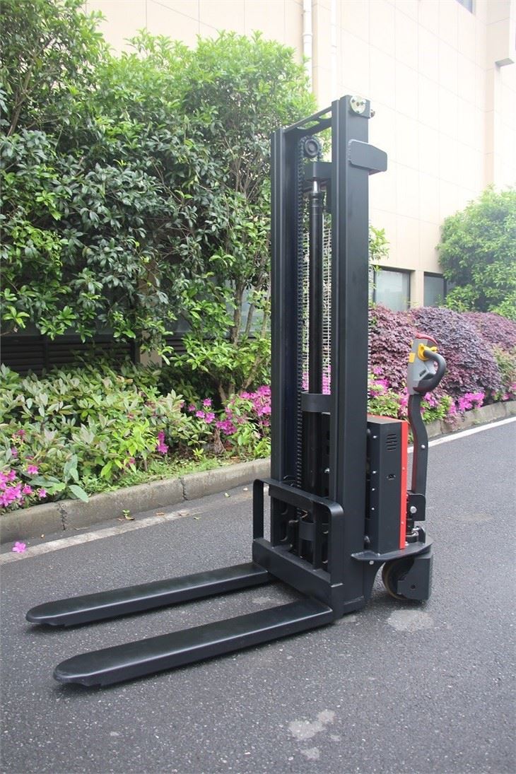 warehouse Equipments factory
