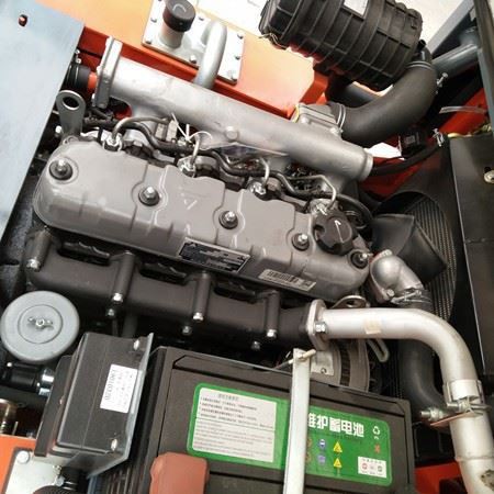 1.5ton Diesel ForkliftWith Good Quality And Technology 