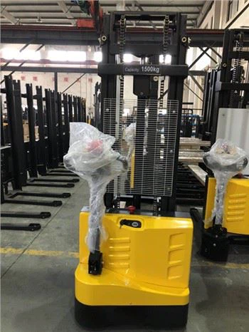 Apilador de paletas eléctrico chino 1500 kg Elevación 3000 mm 3500 mm