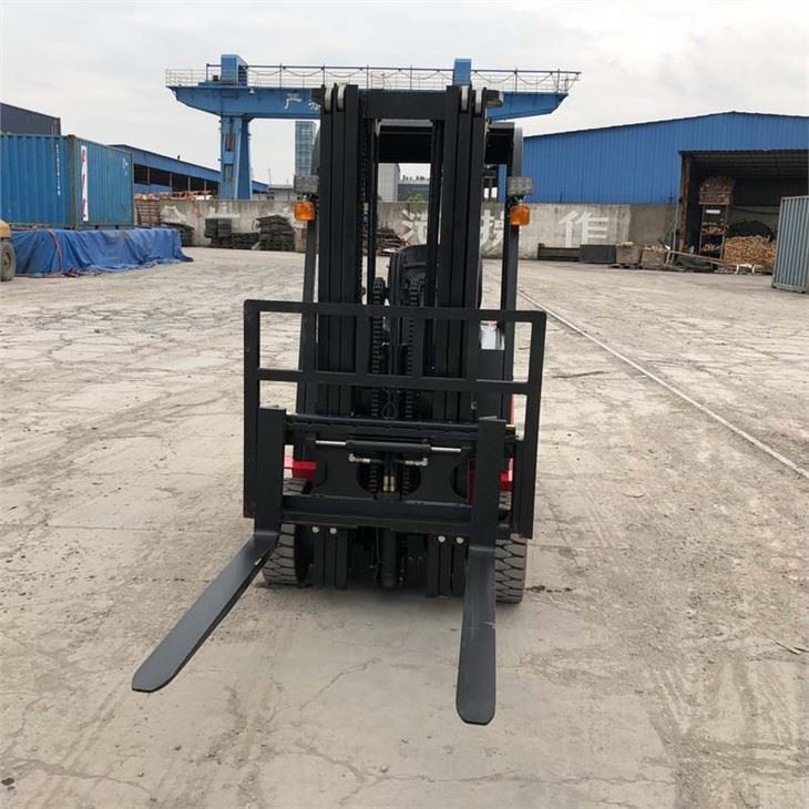 Mast Electric Balance Forklift Truck